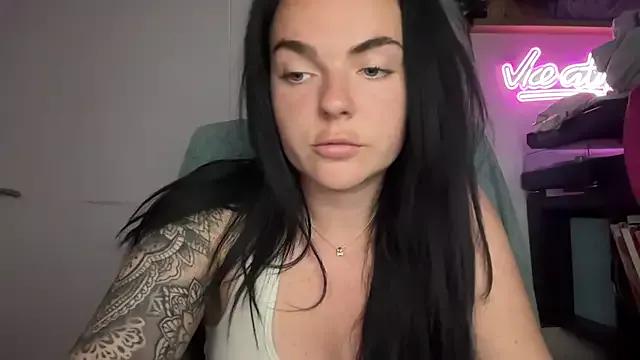Girls free live sex cams: Check out the satisfaction of typing and cam2cam with our sensual livestreamers, who will teach you all about temptation and desires with their smoking hot physiques.