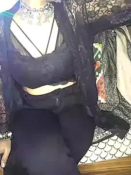 young-mommy from StripChat is Freechat