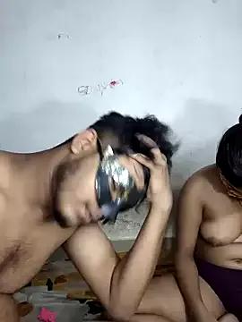 Your-Samayra from StripChat is Freechat