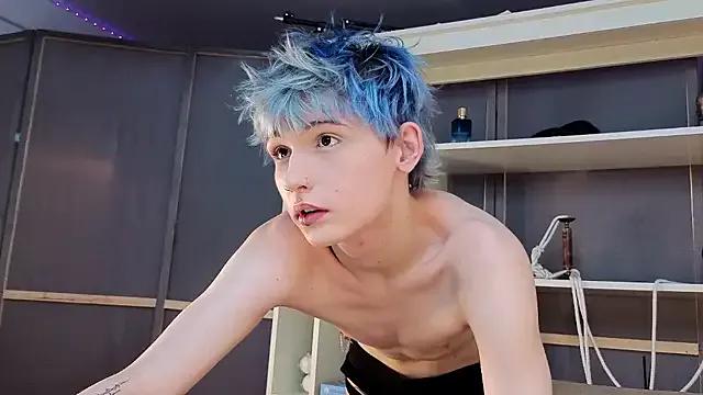 Your_avatar from StripChat is Freechat