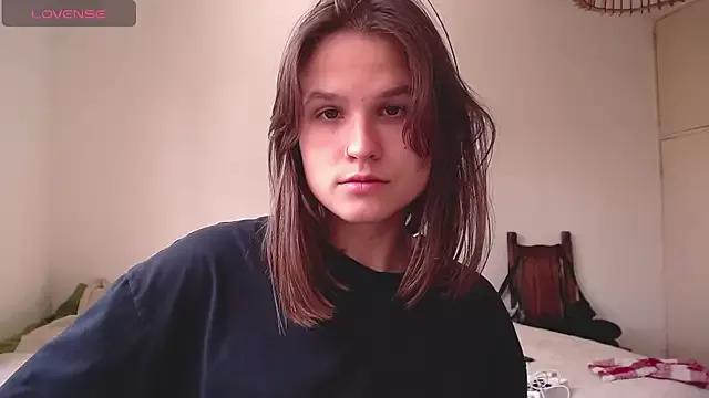 Your_Hand_In_mine from StripChat is Freechat