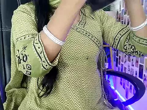 your_Tanu_02 from StripChat is Freechat