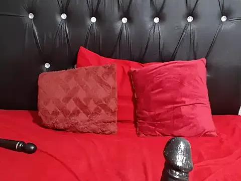 yourperfectcrush from StripChat is Freechat