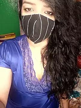 yourtina from StripChat is Freechat