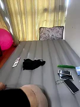 Girls free live sex cams: Check out the satisfaction of typing and cam2cam with our sensual livestreamers, who will teach you all about temptation and desires with their smoking hot physiques.
