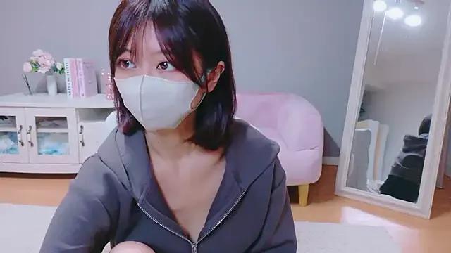 Photos of Yuna-ch from StripChat is Freechat