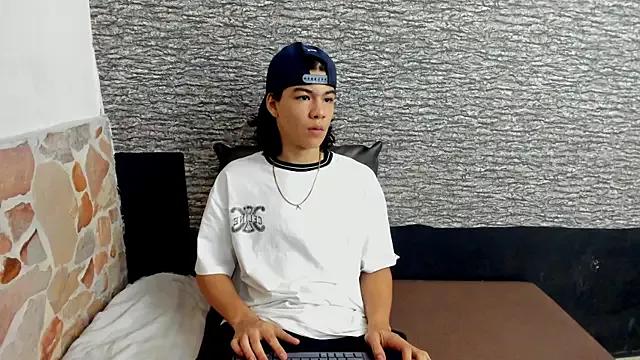 ZACKSS_PLAYER from StripChat is Freechat