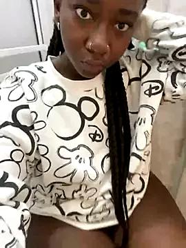 Photos of zahhysims from StripChat is Freechat
