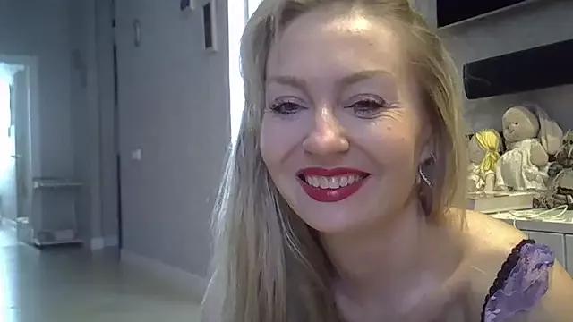 Photos of ZarinaSwift from StripChat is Freechat