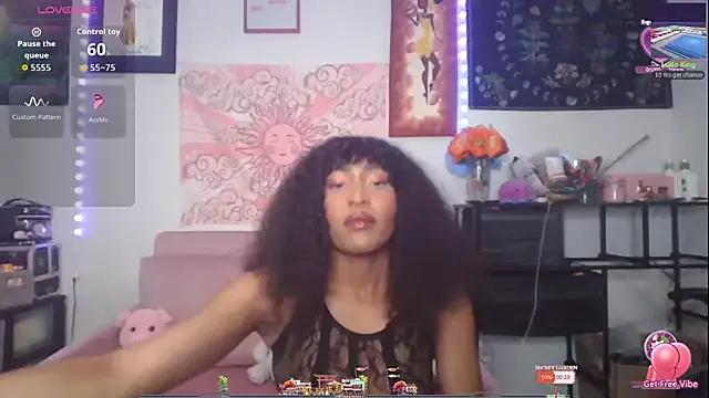 ziafoxy from StripChat is Freechat
