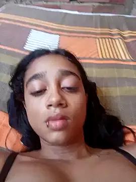Photos of Zoe_Sweett18 from StripChat is Freechat