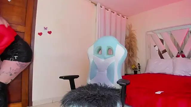 zully_jones from StripChat is Freechat