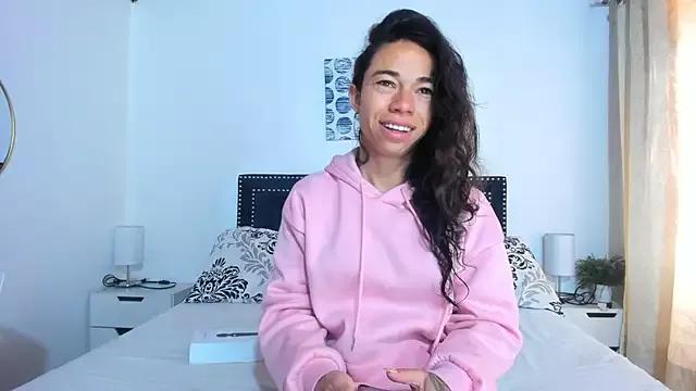 ZulyMichels from StripChat is Freechat