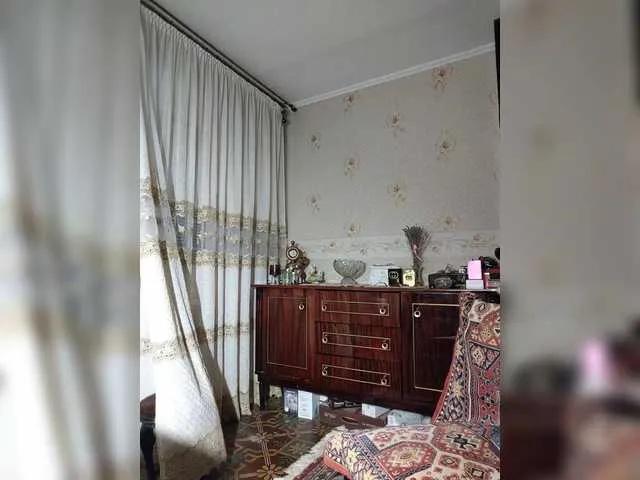 Freechat caroliiine on BongaCams