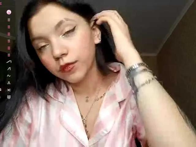 Offline EleanorBaker on BongaCams