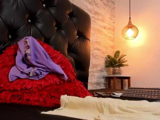 Offline exotical-baby on BongaCams