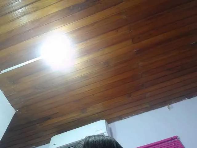 Offline KOURTNEY- on BongaCams