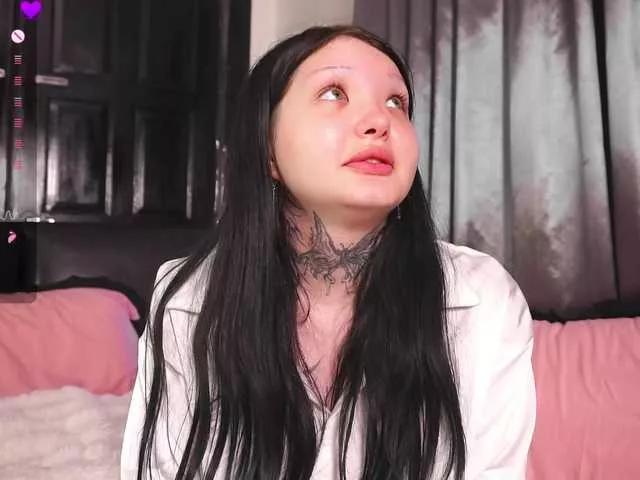 Offline Leinbone on BongaCams