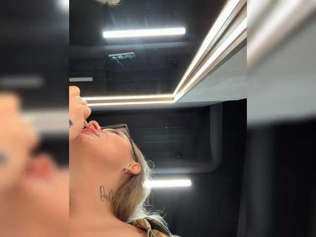 Freechat Miss-Fetish on BongaCams