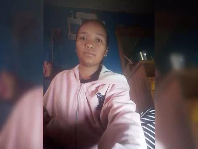 Offline Vaninah on BongaCams