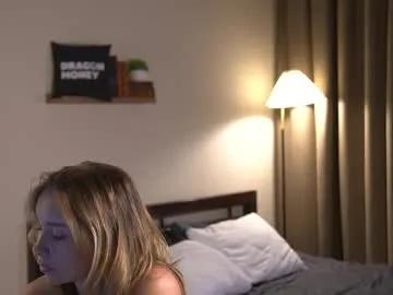 Freechat 2girls_1dream on Chaturbate
