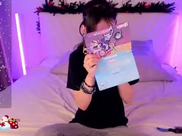 Freechat _emily__strike_ on Chaturbate