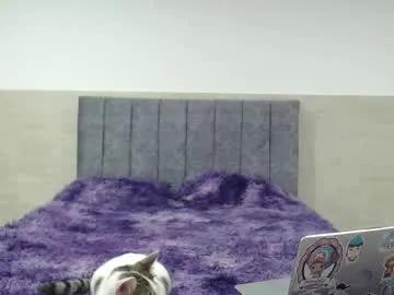 _vanie — GOAL: streaptease [182 tokens remaining] Welcome to my room! #couple #bigboobs #redhead #lovense #new