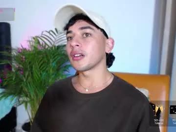 Freechat aaron_speitzer on Chaturbate