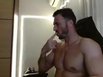 Freechat aaront0pmuscles on Chaturbate