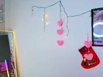 adele_farrell on Chaturbate