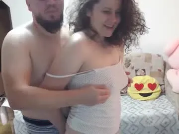 Freechat adriana_elvis on Chaturbate