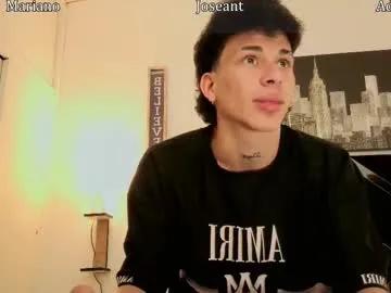 Freechat adriano_bigcock on Chaturbate