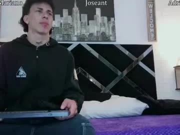 Freechat adriano_bigcock on Chaturbate