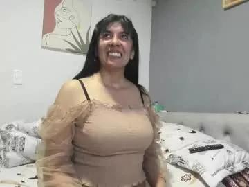 Freechat aisha_latina on Chaturbate