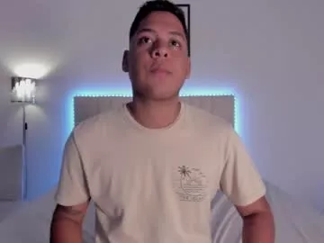 Freechat akon_2 on Chaturbate