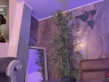 alahia_dangelo_ on Chaturbate