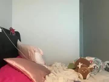 alexajefferies — handbra #18 #innocent #brunette [952 tokens remaining]