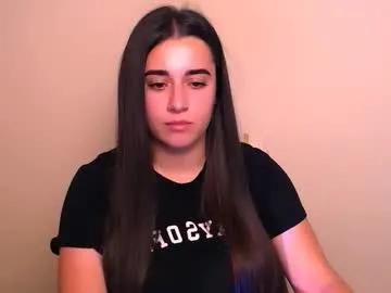 Freechat alinaasti_ on Chaturbate