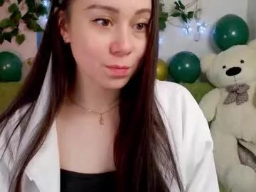 Freechat alinaxrose on Chaturbate