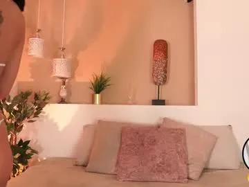 Freechat alison222_ on Chaturbate