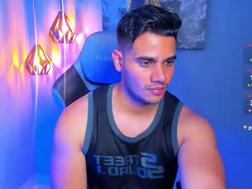 Freechat andresfiit on Chaturbate