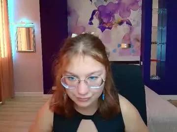 Freechat angelinalow on Chaturbate