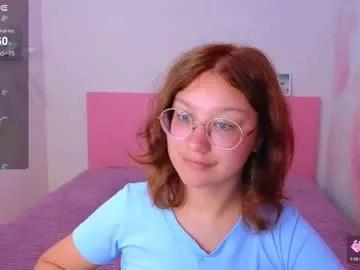Freechat angelinalow on Chaturbate