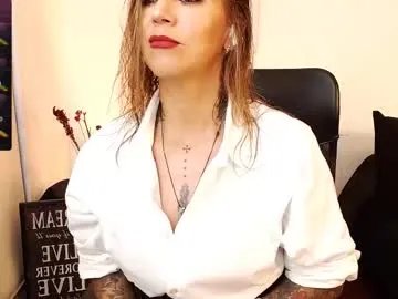 Freechat antoniavillamizar on Chaturbate