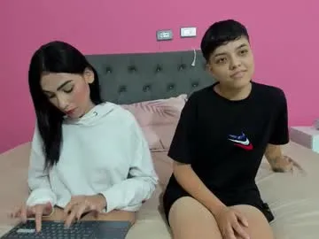 Freechat ariloe_quintero on Chaturbate