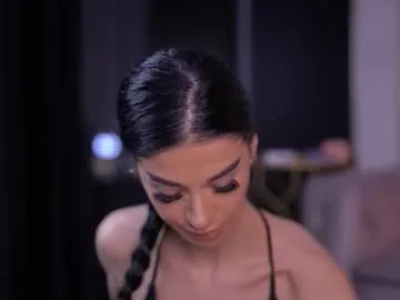 Freechat arinarhodes on Chaturbate