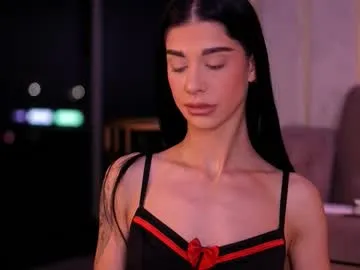 Freechat arinarhodes on Chaturbate