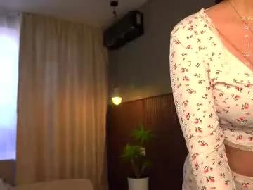 Freechat au_eve on Chaturbate
