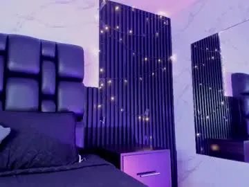 Freechat aurorabon on Chaturbate