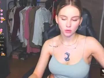 barbieee_doll — GOAL: TIP ME, BITCH [1254 tokens remaining] Welcome to my room! Subscribe please! #blonde #natural #new #teen #bigboobs